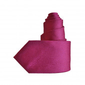 Cravate en soie rose magenta